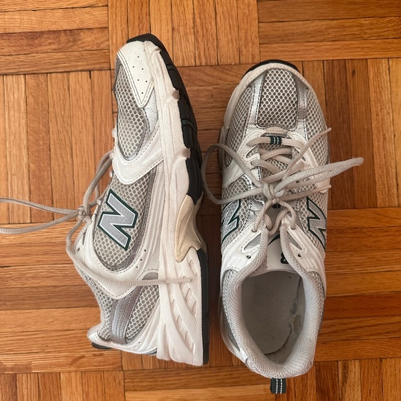 New Balance 530 Sea Salt Marsh Green Athletic Shoes - Picture 3 of 5